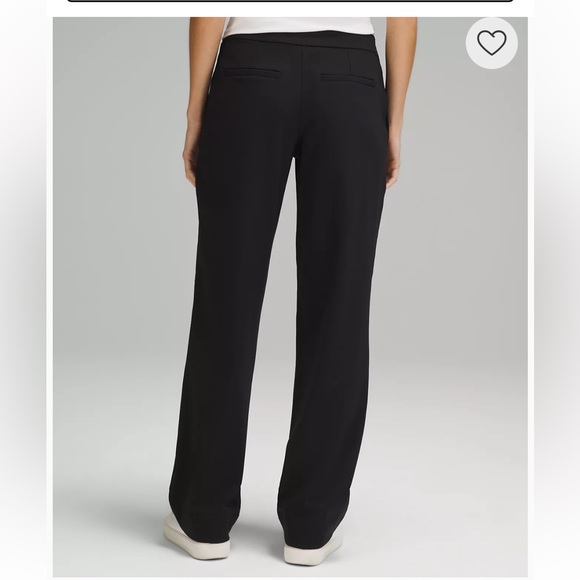 NWT Lululemon Straight-Leg Mid-Rise Pant Luxtreme
Regular - Picture 3 of 10